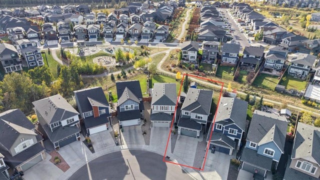 39 Cranbrook Green Se, Calgary