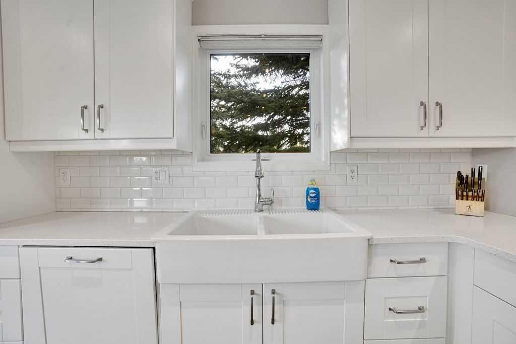 229 Wood Valley Place Southwest, Calgary – Residential Detached Listing Photo 10