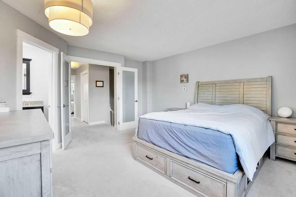 229 Wood Valley Place Southwest, Calgary – Residential Detached Listing Photo 12