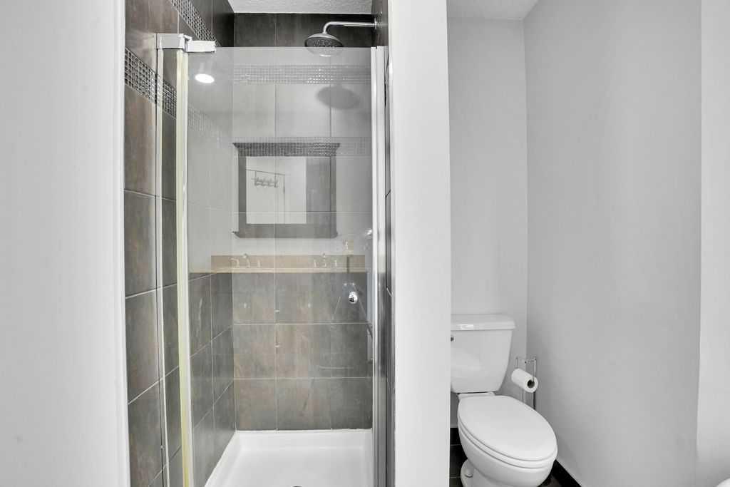 229 Wood Valley Place Southwest, Calgary – Residential Detached Listing Photo 14