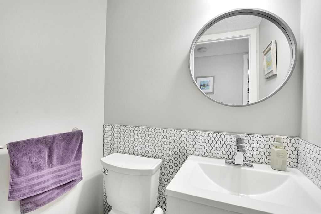 229 Wood Valley Place Southwest, Calgary – Residential Detached Listing Photo 23