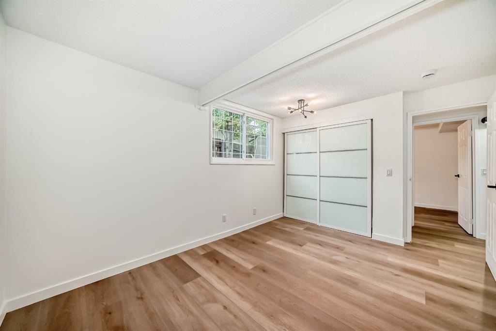 15a Arlington Bay Southeast, Calgary – Residential Semi Detached Listing Photo 12