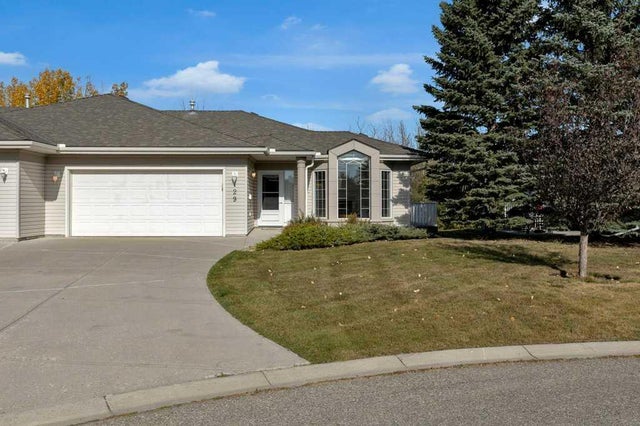 129 Covenant Bay, Rural Rocky View County