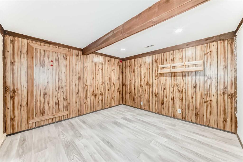 #11, 380 Bermuda Drive Northwest, Calgary – Residential Row/Townhouse Listing Photo 19