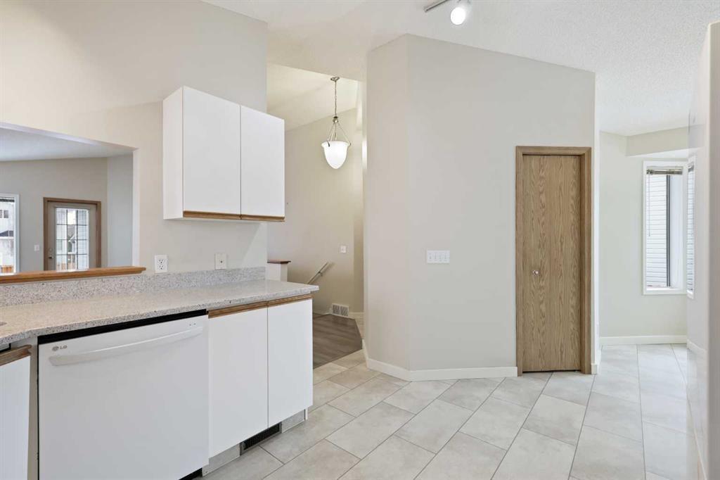 57 Citadel Gardens Northwest, Calgary – Residential Detached Listing Photo 19