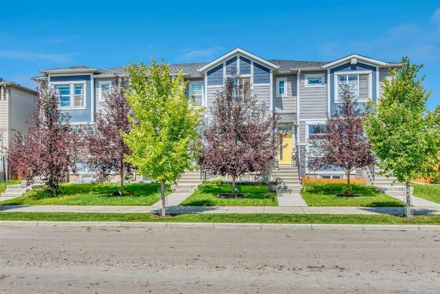 196 Wolf Hollow Park Se, Calgary