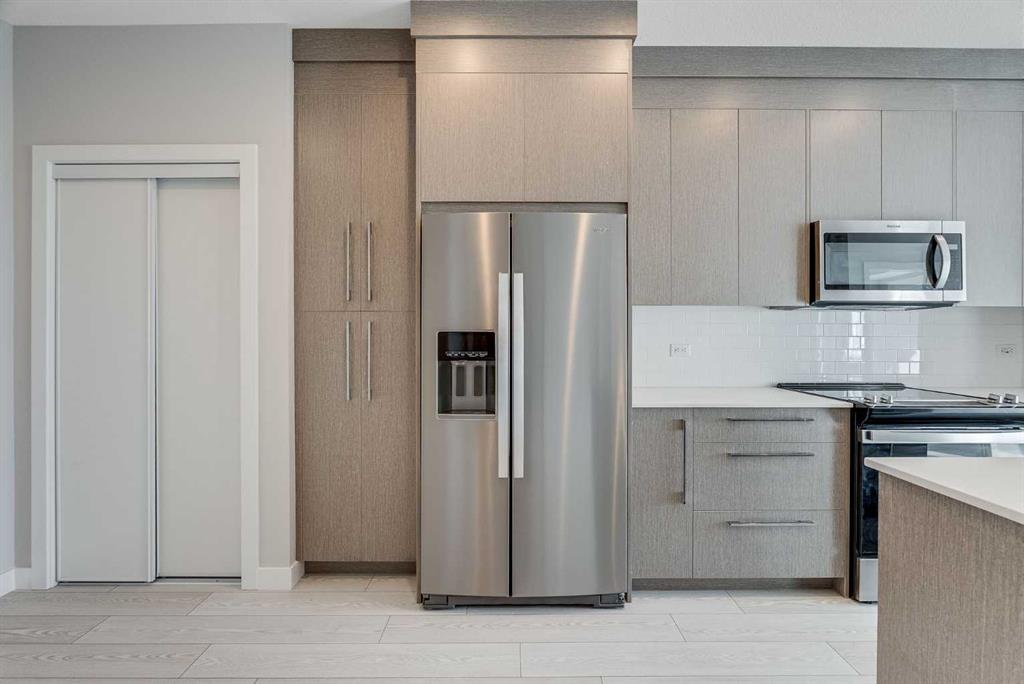 2303, 395 Skyview Parkway Ne, Calgary