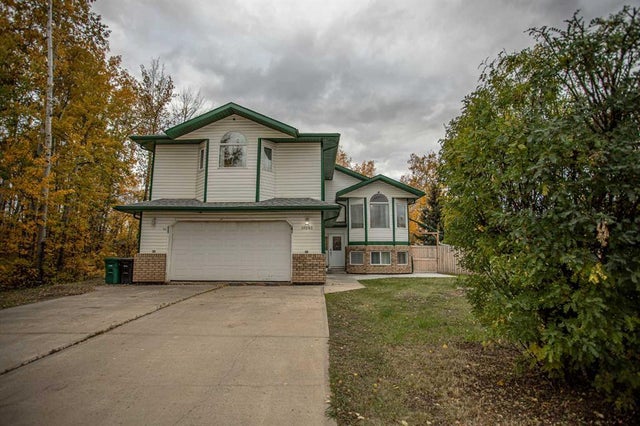 10503 Chinchaga Drive, High Level