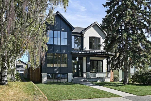 2224 25 Street Sw, Calgary