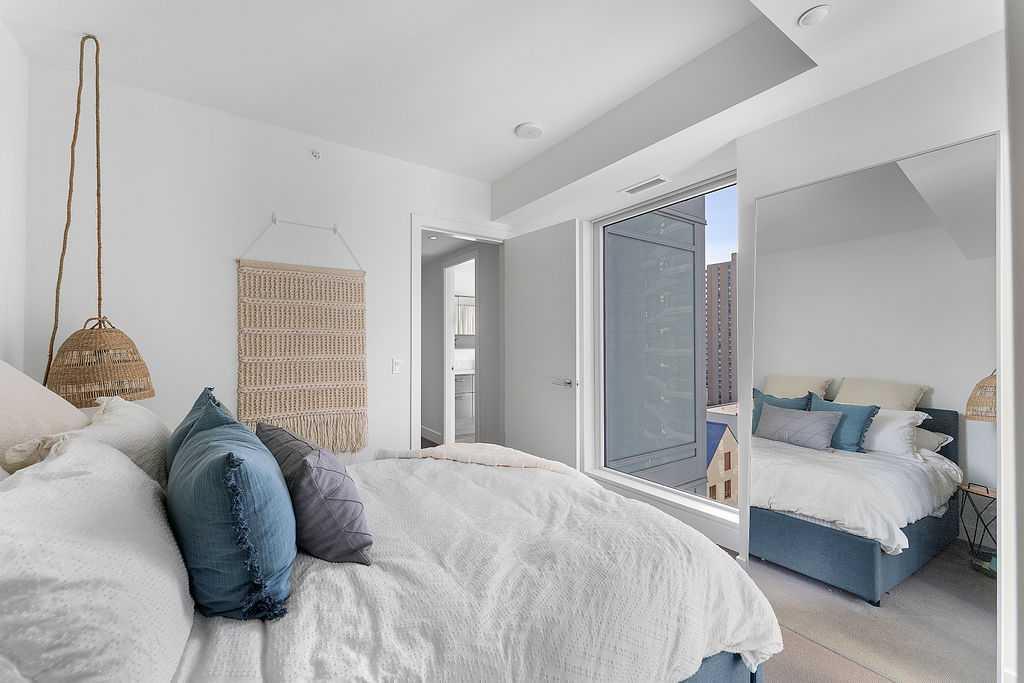 1207, 1025 5 Avenue Southwest, Calgary – Residential Apartment Listing Photo 3