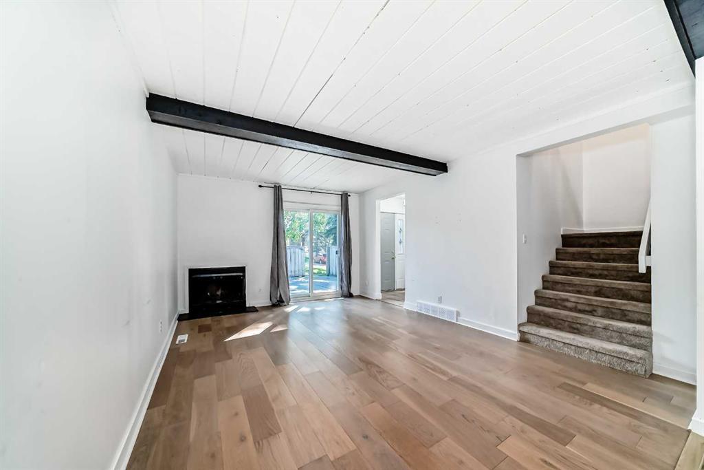 112, 5404 10 Avenue Southeast, Calgary – Residential Row/Townhouse Listing Photo 4