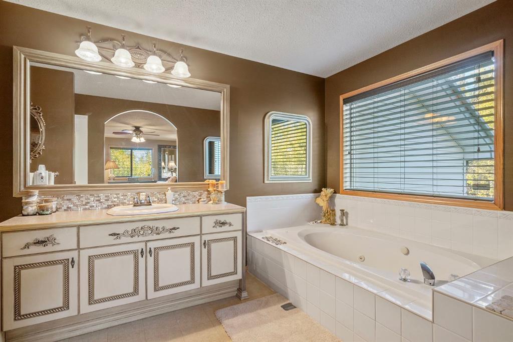 146114 288 Street W, Priddis – Residential Detached Listing Photo 35