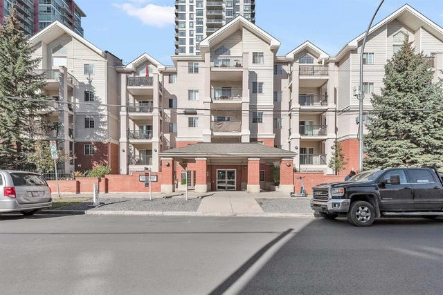 208, 126 14 Avenue Sw, Calgary