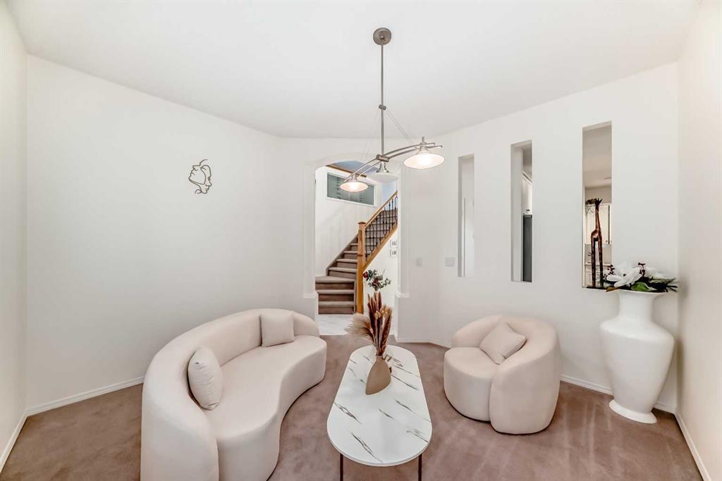 82 Mt Gibraltar Heights Southeast, Calgary – Residential Detached Listing Photo 24