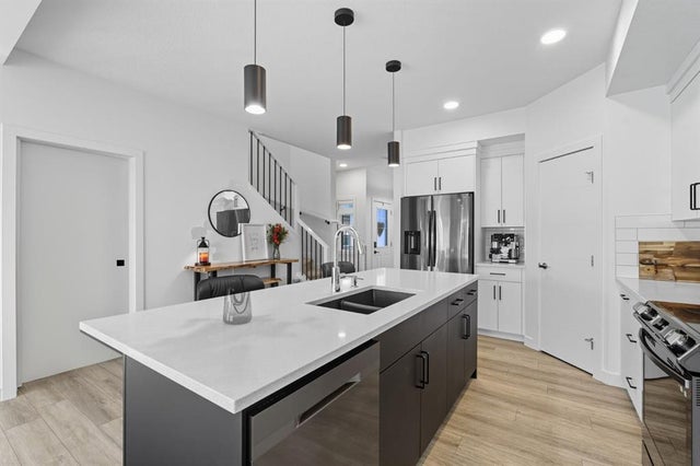 220 Heritage Heights, Cochrane