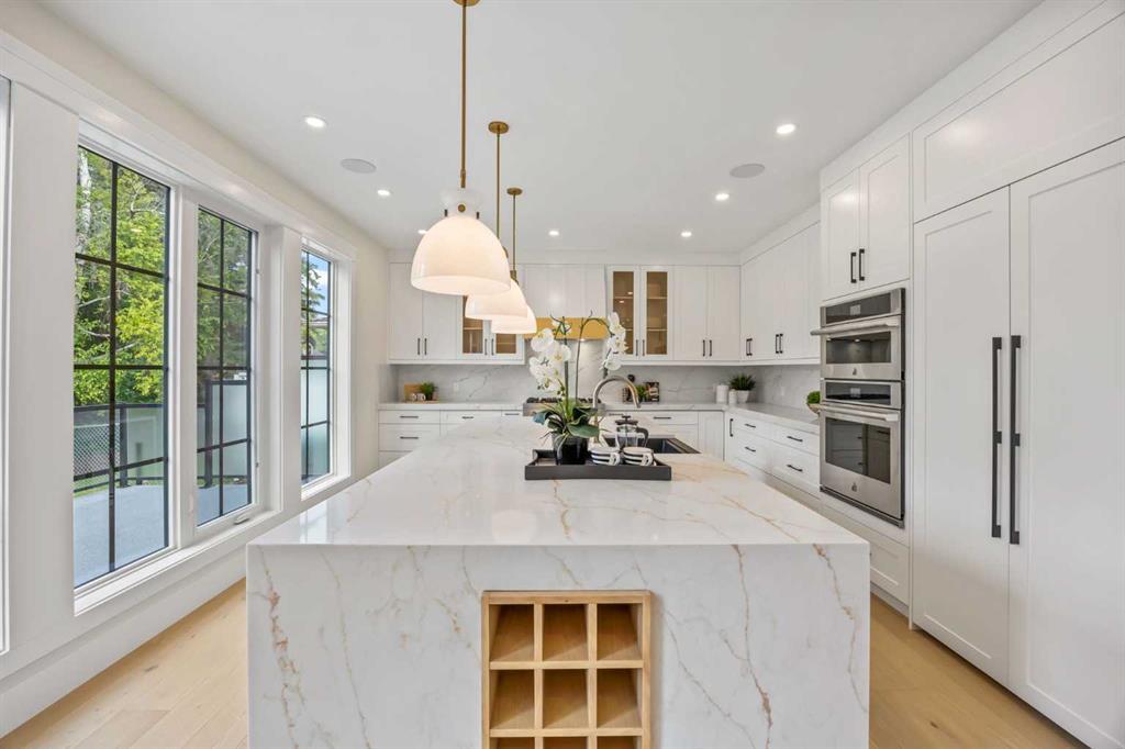 12 Vardana Place Northwest, Calgary – Residential Detached Listing Photo 12