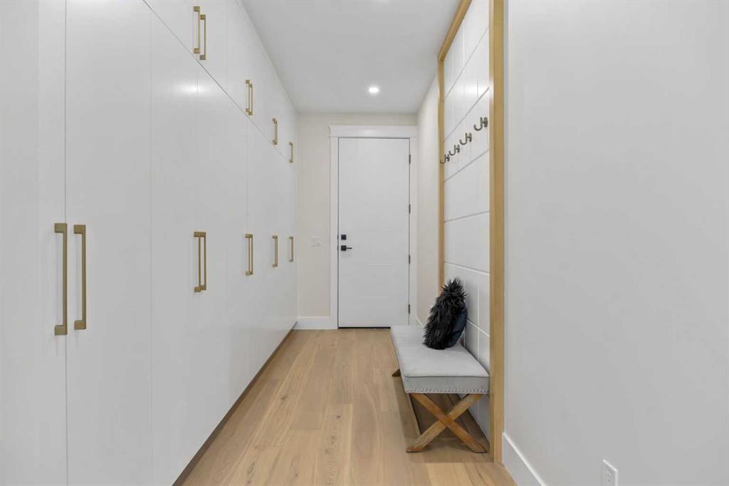 12 Vardana Place Northwest, Calgary – Residential Detached Listing Photo 16