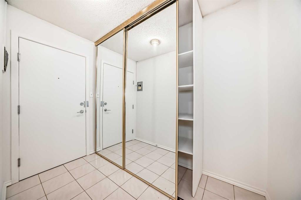 4a, 80 Galbraith Drive Southwest, Calgary – Residential Apartment Listing Photo 3