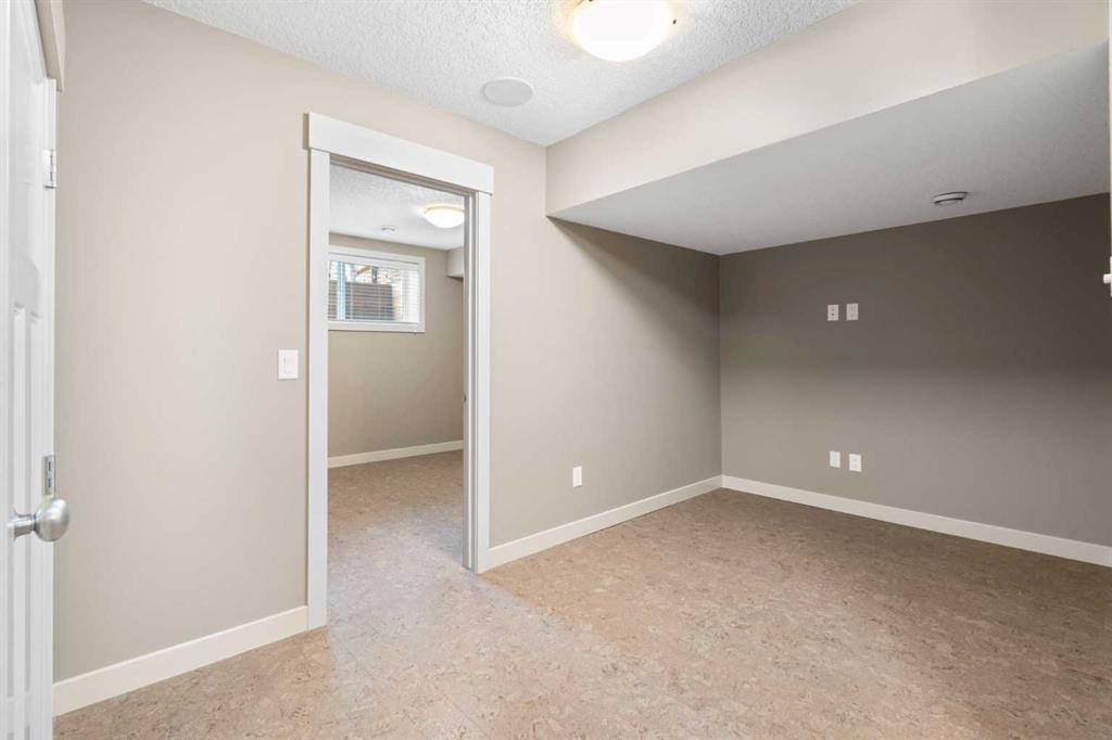 1, 4728 17 Avenue Northwest, Calgary – Residential Row/Townhouse Listing Photo 26