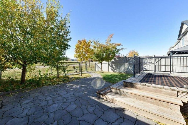 28 Auburn Glen Close Ne, Calgary