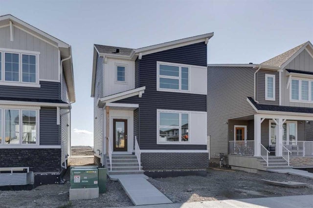 99 Southborough Crescent, Cochrane