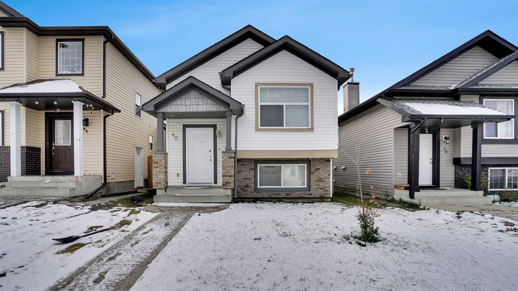 40 Saddlefield Road Northeast, Calgary – Residential Detached Listing Photo 2