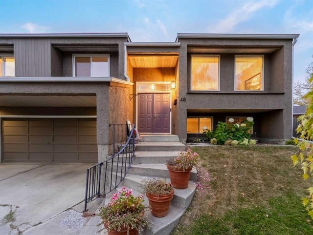48 Thornwood Close Nw, Calgary