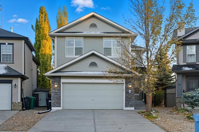 64 Cougarstone Square Sw, Calgary