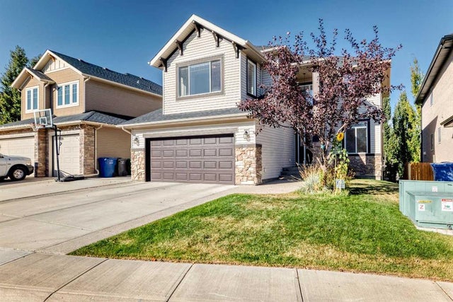 136 Aspenmere Close, Chestermere