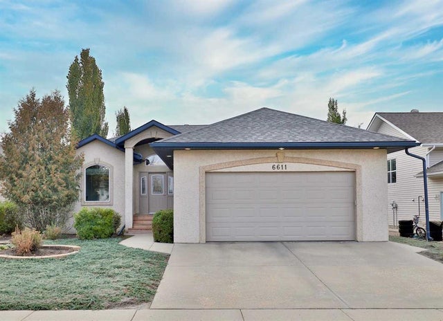6611 33 Avenue, Camrose