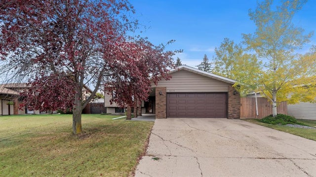 6107 36 Avenue, Camrose