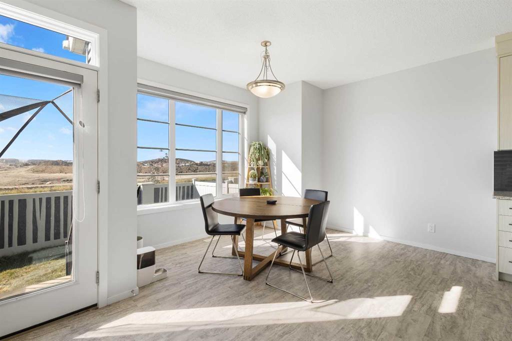 124 Carringham Way Northwest, Calgary – Residential Detached Listing Photo 12