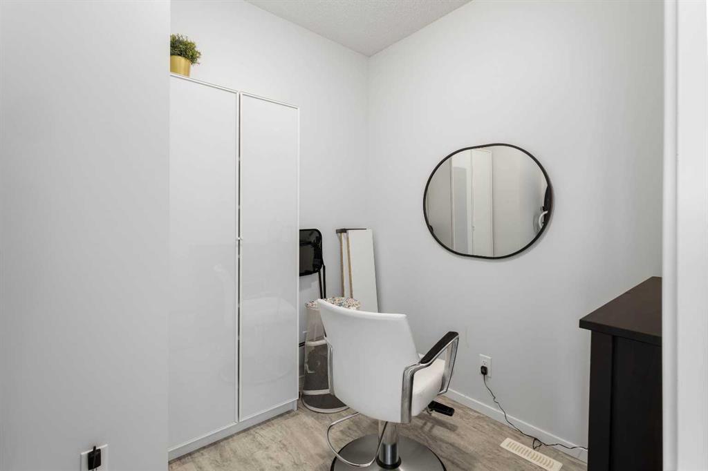 124 Carringham Way Northwest, Calgary – Residential Detached Listing Photo 13