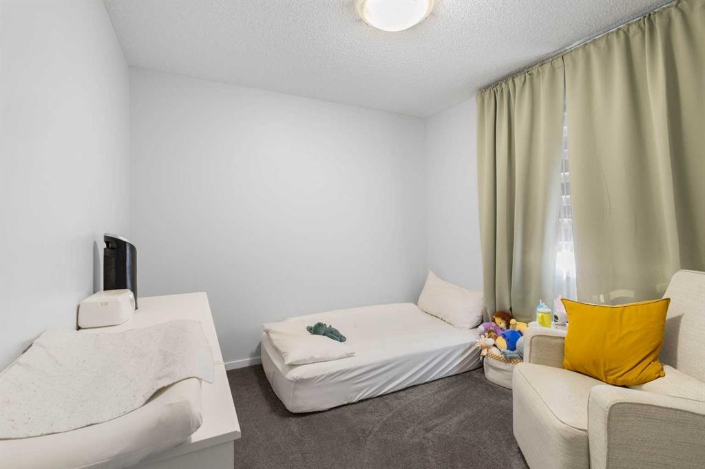 124 Carringham Way Northwest, Calgary – Residential Detached Listing Photo 20