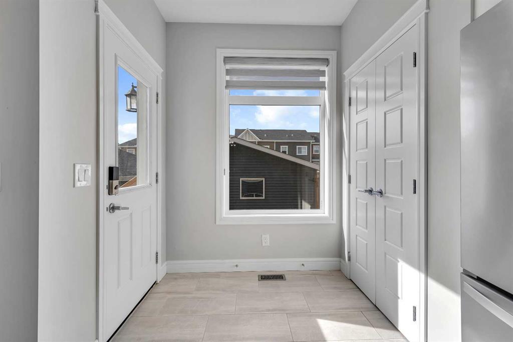 41 Sunrise Heights, Cochrane – Residential Semi Detached Listing Photo 21