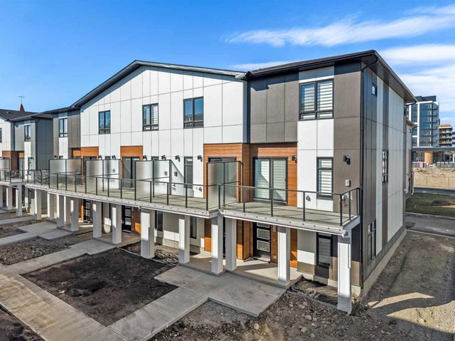 116, 8235 8 Avenue Sw, Calgary
