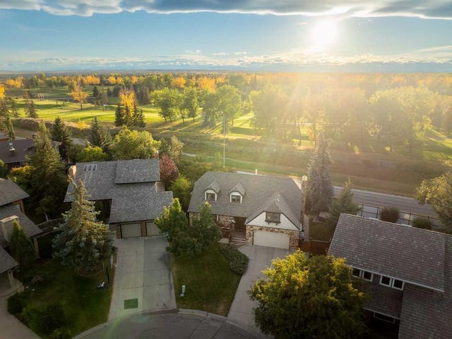 39 Canova Close Sw, Calgary