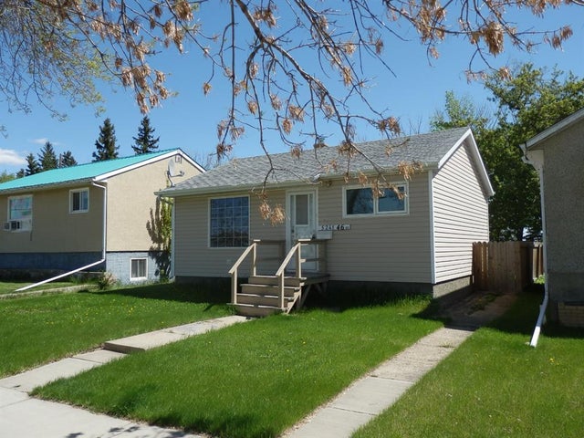 5241 46 Street, Camrose