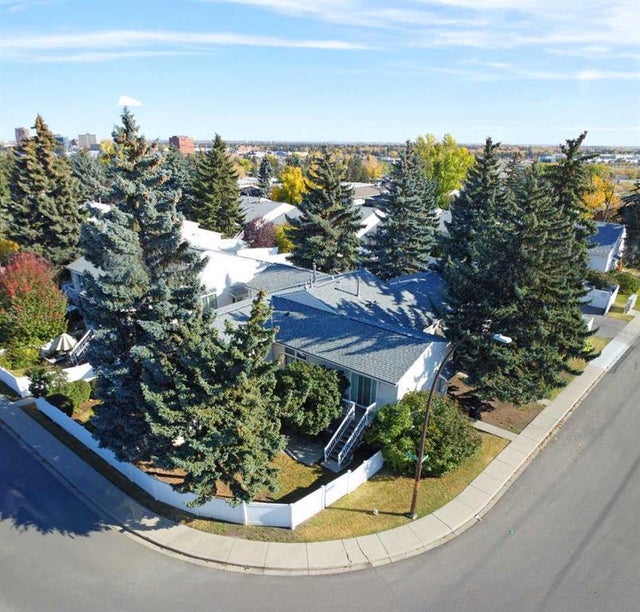 102 Sabrina Road Sw, Calgary