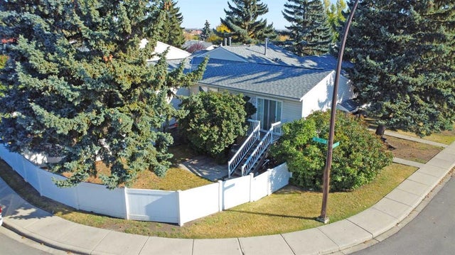 102 Sabrina Road Sw, Calgary