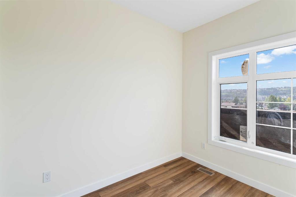 313, 156 Park Street, Cochrane – Residential Row/Townhouse Listing Photo 16