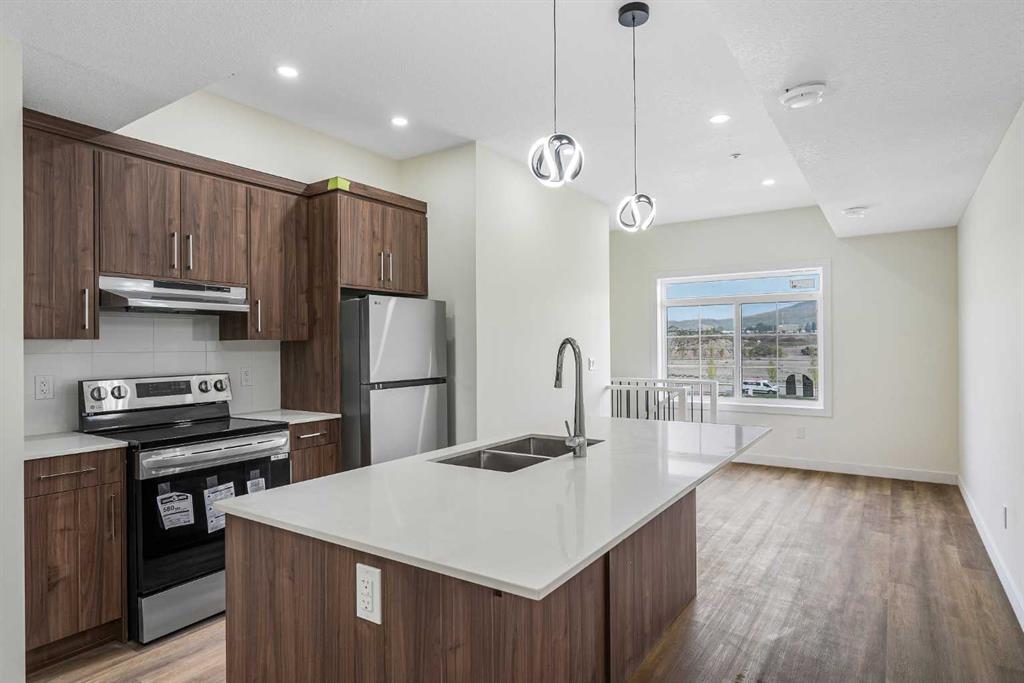 313, 156 Park Street, Cochrane – Residential Row/Townhouse Listing Photo 6