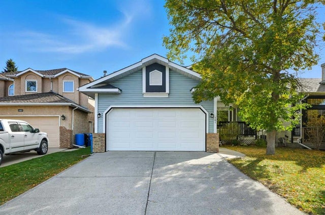 161 Douglasbank Way Se, Calgary