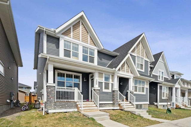 368 Redstone Drive Ne, Calgary