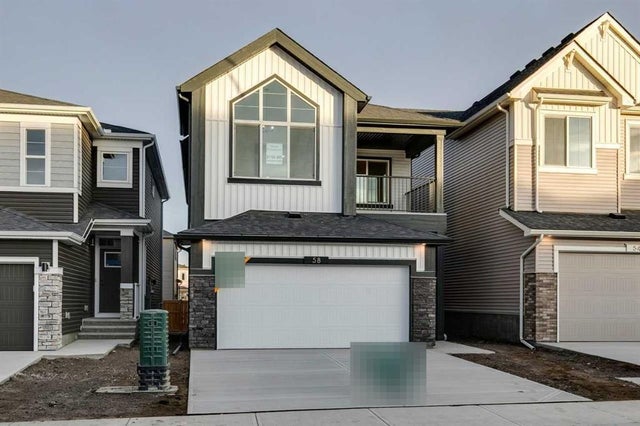 58 Amblefield Common Nw, Calgary