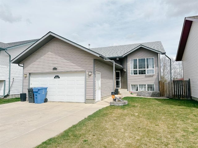 6125 54 Street, Rocky Mountain House
