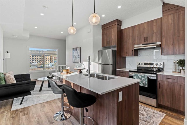 112, 156 Park Street, Cochrane