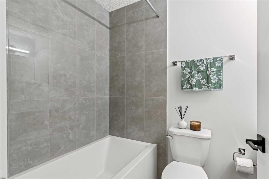 112, 156 Park Street, Cochrane – Residential Row/Townhouse Listing Photo 13