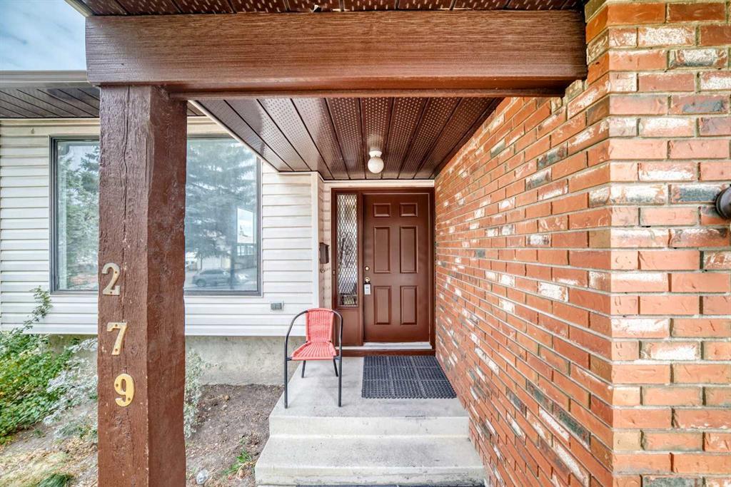 279 Beddington Circle Northeast, Calgary – Residential Detached Listing Photo 2