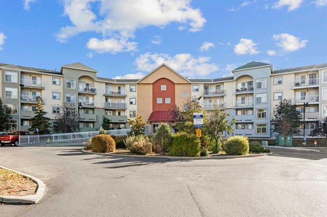 2401, 700 Willowbrook Road Nw, Airdrie